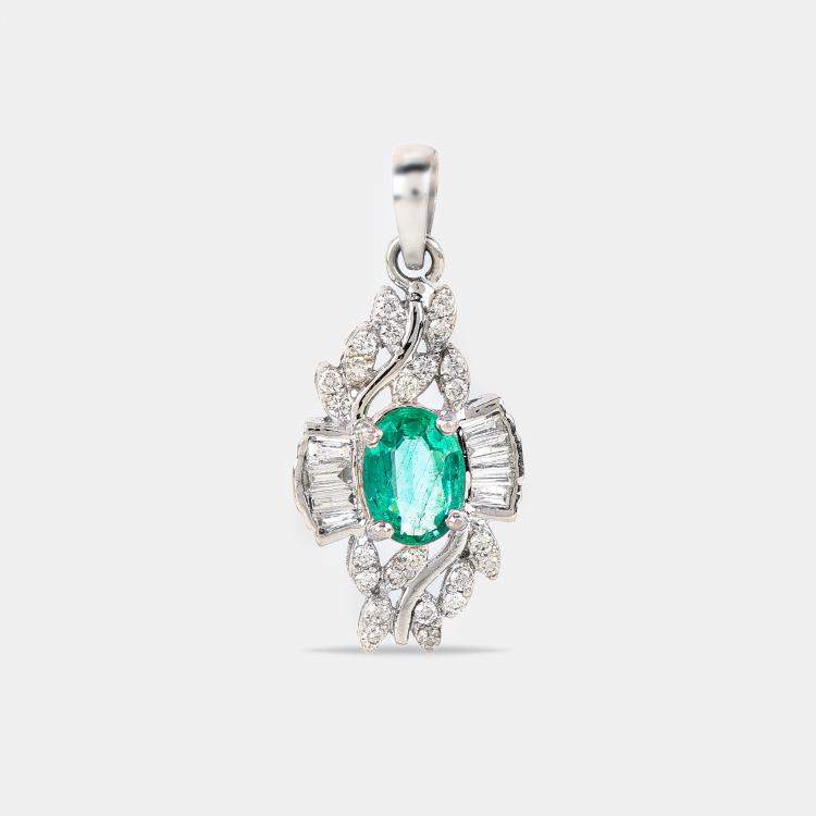 Pre Owned 18K Gold Round And Baguette Natural Emerald And Diamond Pendant