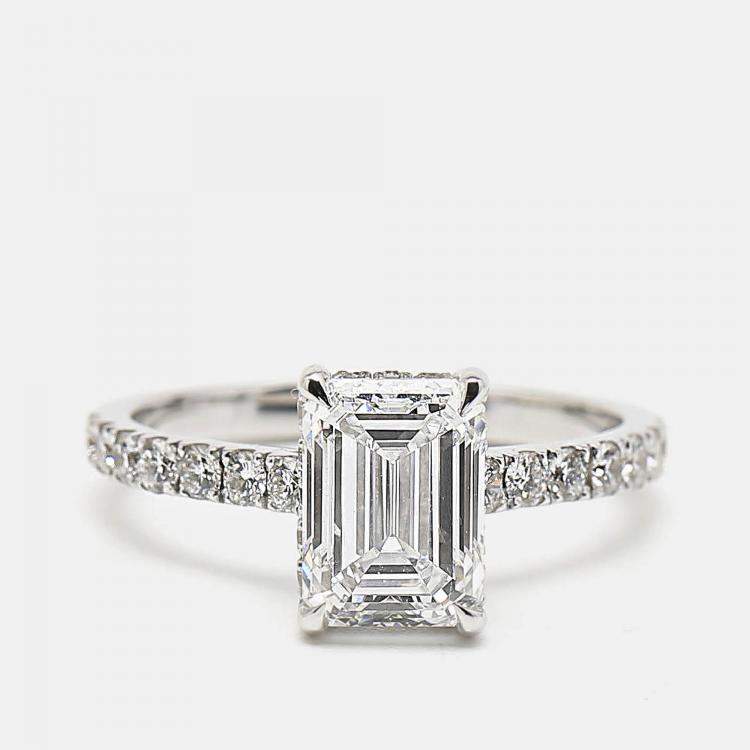 Pre Owned 2.40 cts 18k White Gold Emerald Cut; Round Brilliant Lab Grown Diamonds Ring Size 52