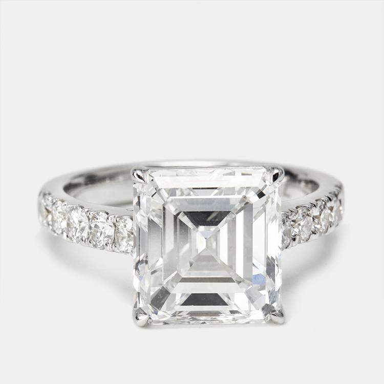 Pre Owned 5.50 cts Asscher and Round Lab Grown Diamond 18k White Gold Ring Size 51