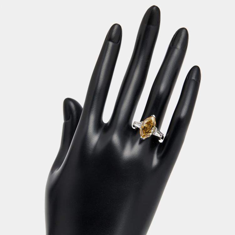 Pre Owned 6.25 cts Yellow Marquise and Trapezoid Lab Grown Diamond 18k White Gold Ring Size 53