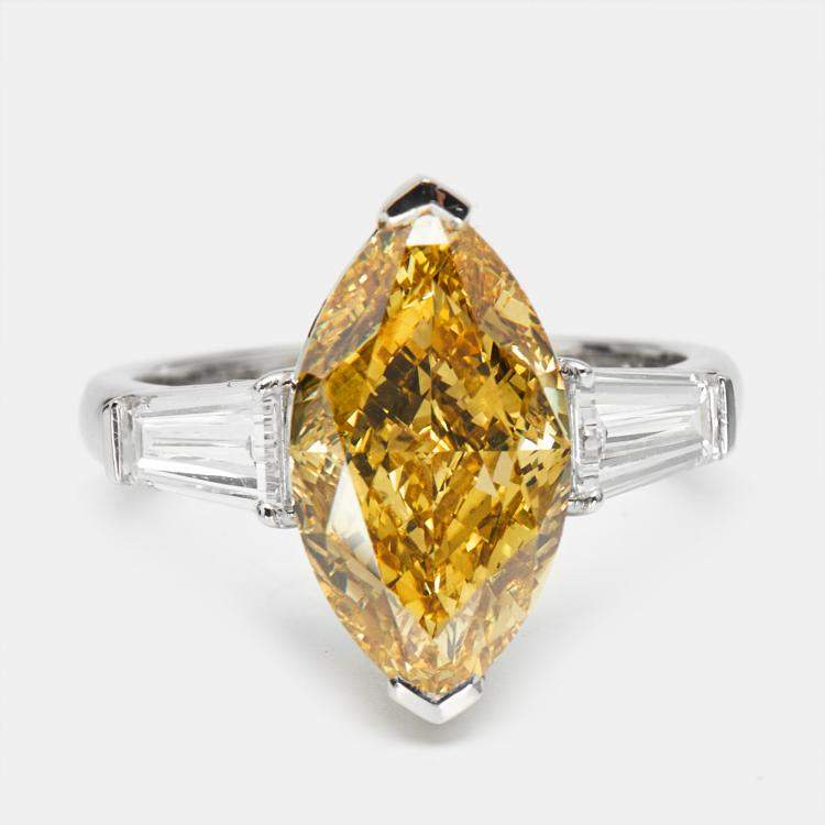 Pre Owned 6.25 cts Yellow Marquise and Trapezoid Lab Grown Diamond 18k White Gold Ring Size 53