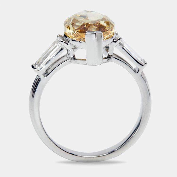 Pre Owned 6.25 cts Yellow Marquise and Trapezoid Lab Grown Diamond 18k White Gold Ring Size 53
