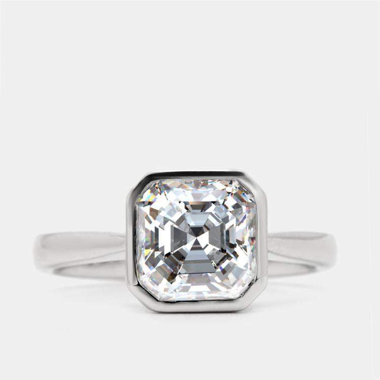 مملوكة مسبقًا 3.00 cts Asscher Cut Lab Grown Diamond 18k White Gold Ring Size 52