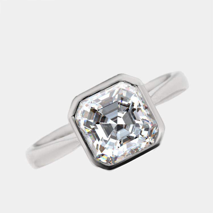 مملوكة مسبقًا 3.00 cts Asscher Cut Lab Grown Diamond 18k White Gold Ring Size 52