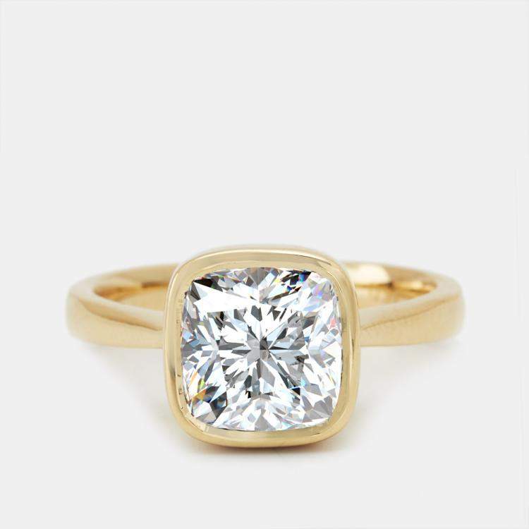 Pre Owned 3.00 cts Cushion Brilliant 18k Yellow Gold Lab Grown Diamonds Ring Size 52
