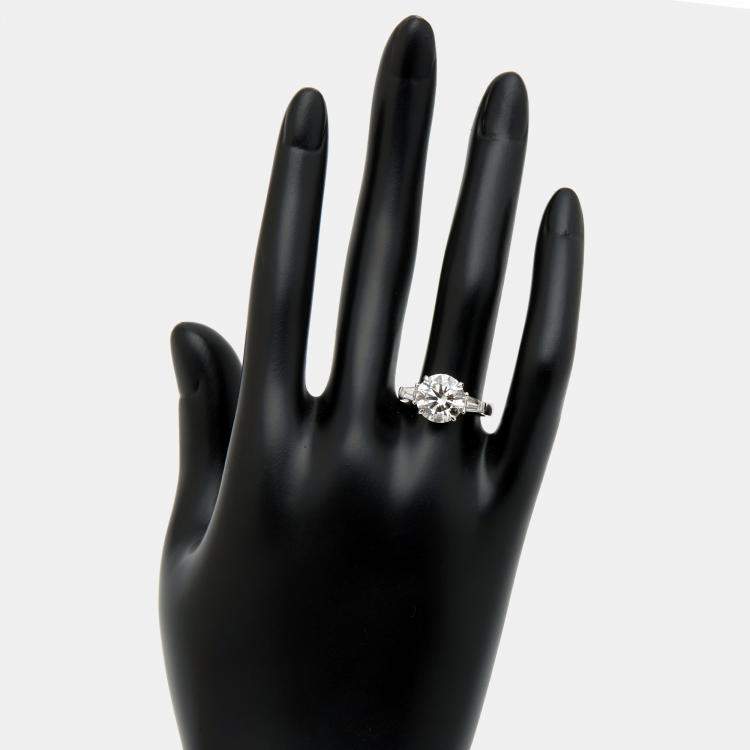 Pre Owned 3.75 cts Round and Trapezoid Lab Grown Diamond 18k White Gold Ring Size 52
