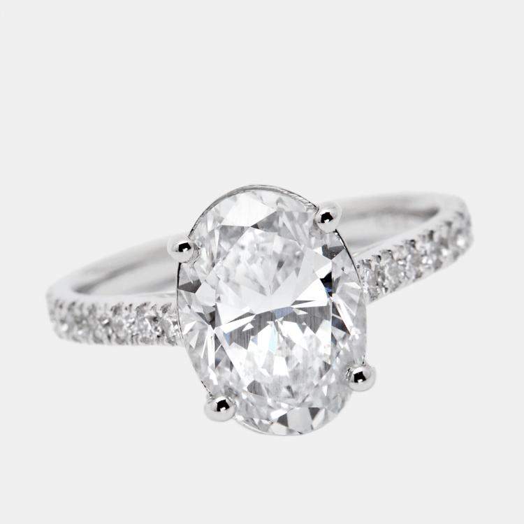 Pre Owned 3.30 cts Oval and Round Lab Grown Diamond 18k White Gold Ring Size 52