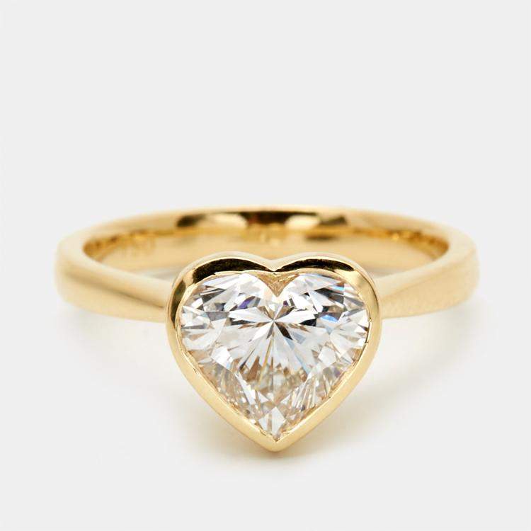 مملوكة مسبقًا 2.00 cts Heart Brilliant 18k Yellow Gold Lab Grown Diamonds Ring Size 51