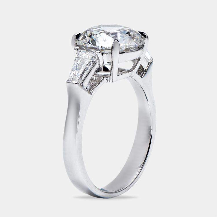 مملوكة مسبقًا 3.70 cts Round Baguette 18k White Gold Lab Grown Diamond Ring Size 51