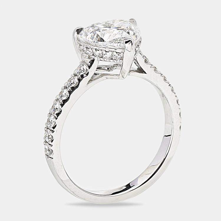 مملوكة مسبقًا 2.50 cts Heart Brilliant Round 18k White Gold Lab Grown Diamonds Ring Size 53