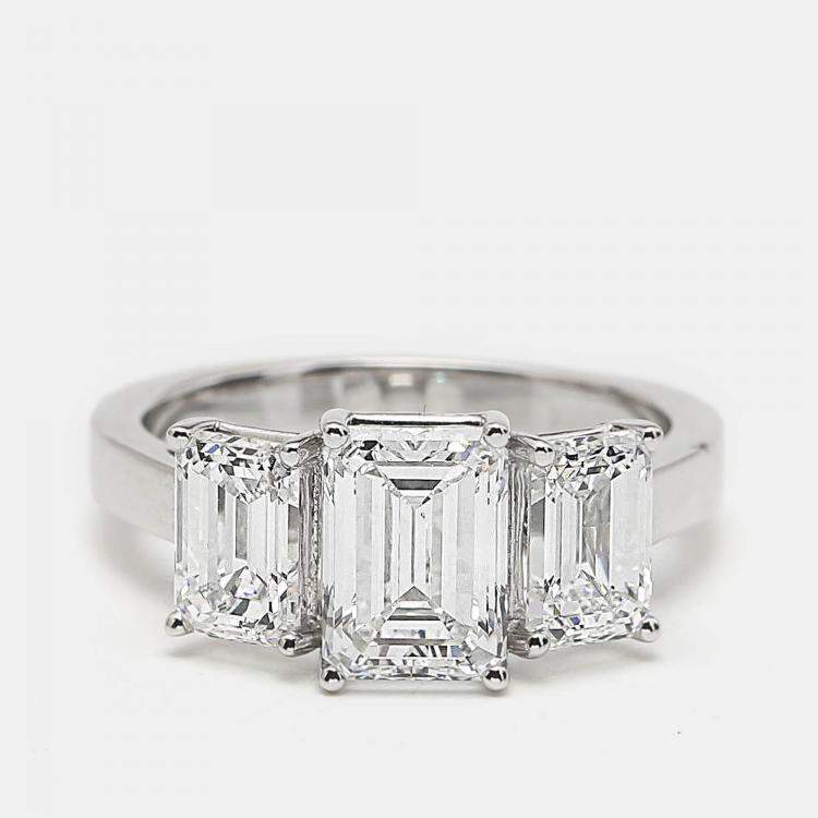 Pre Owned 4.00 cts Emerald Cut 18k White Gold Lab Grown Diamonds Ring Size 53