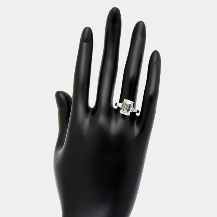 Pre Owned 4.60 cts Emerald Cut and Tapper Lab Grown Diamond 18k White Gold Ring Size 54