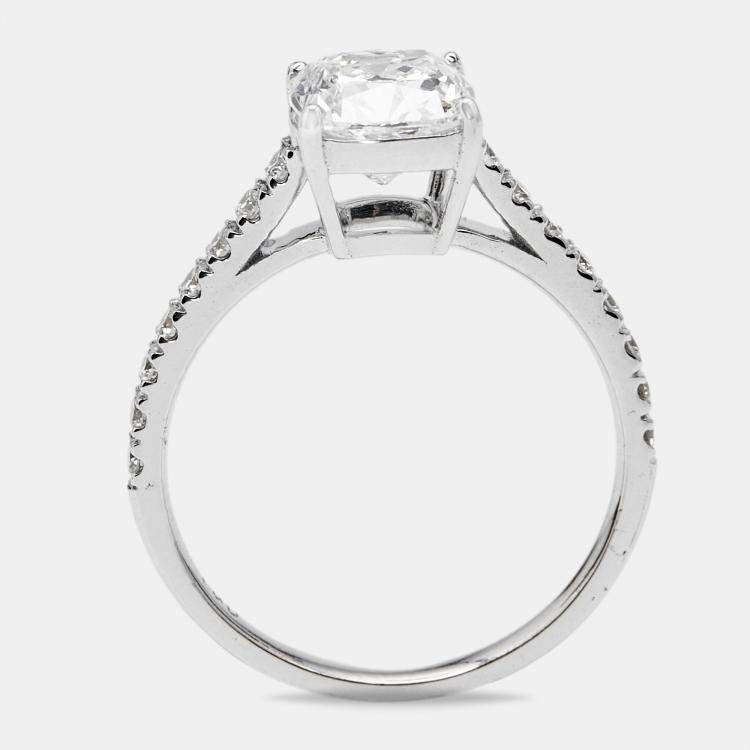 مملوكة مسبقًا 1.85 cts Cushion Cut and Round Lab Grown Diamond 18k White Gold Rings Size 52