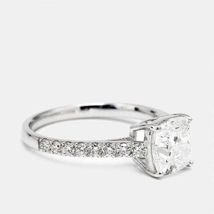 مملوكة مسبقًا 1.85 cts Cushion Cut and Round Lab Grown Diamond 18k White Gold Rings Size 53