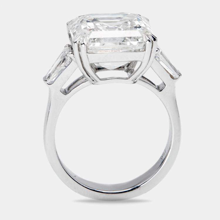 Pre Owned 11.00 cts Asscher Cut and Trapezoid Lab Grown Diamond 18k White Gold Ring Size 54