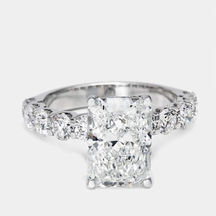 Pre Owned 5.15 cts Radiant Cut and Round Lab Grown Diamond 18k White Gold Ring Size 54