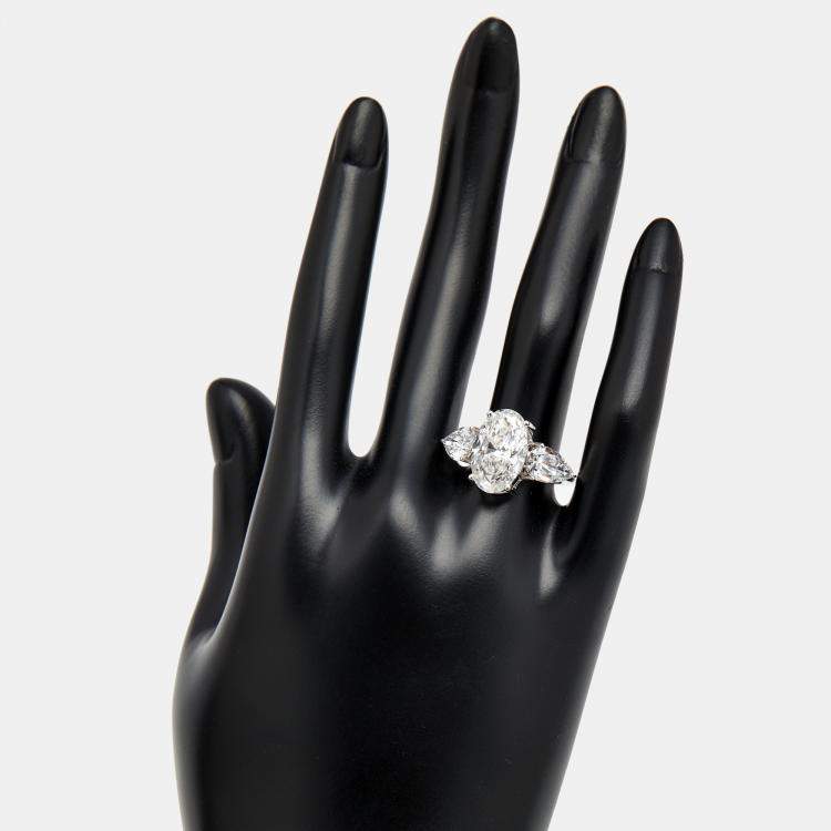 Pre Owned 7.45 cts Oval and Pear Lab Grown Diamond 18k White Gold Ring Size 54