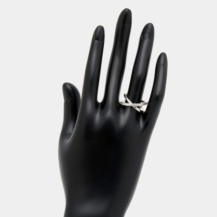 مملوكة مسبقًا 0.65 cts Round Brilliant Lab Grown Diamond 18k White Gold Ring Size 54