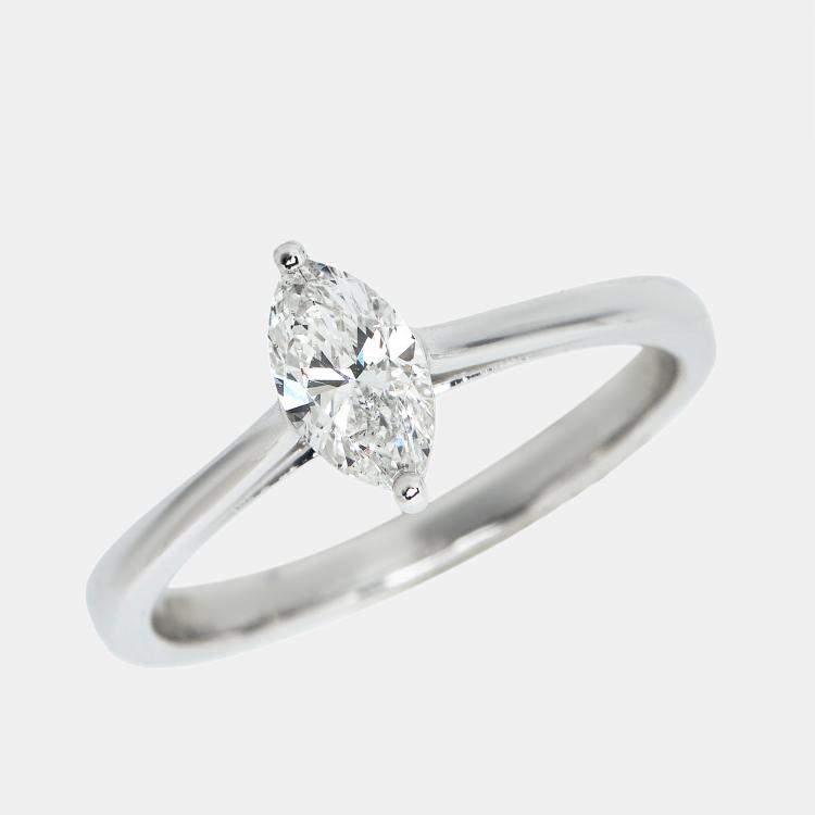 مملوكة مسبقًا 0.50 cts Marquise Cut Lab Grown Diamond 18k White Gold Ring Size 54