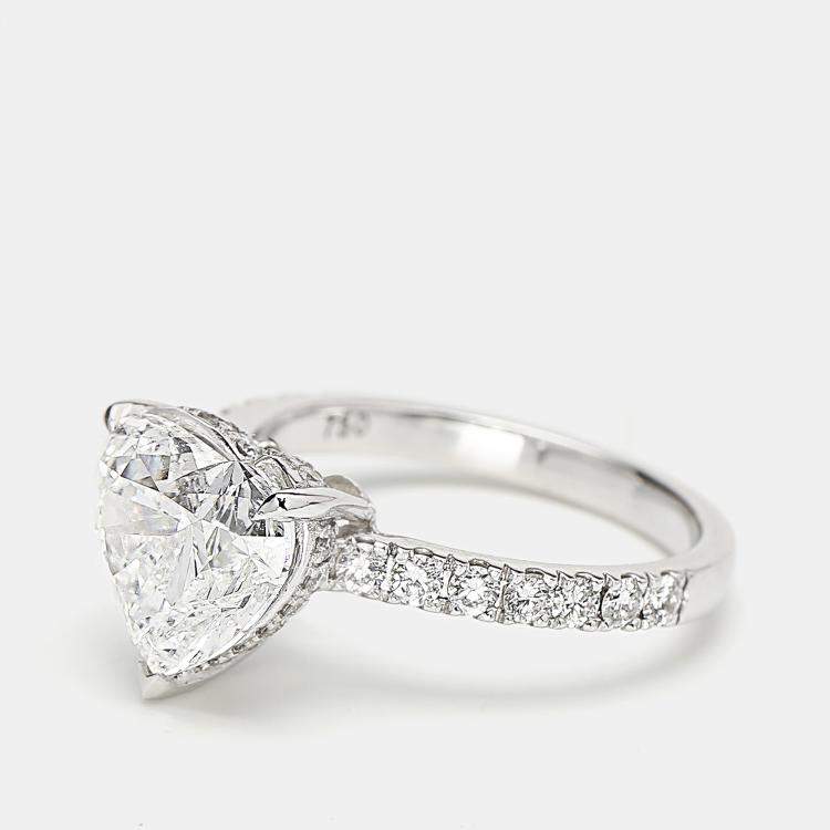 Pre Owned 3.60 cts 18k White Gold Heart Brilliant Round Brilliant Lab Grown Diamonds Ring Size 53