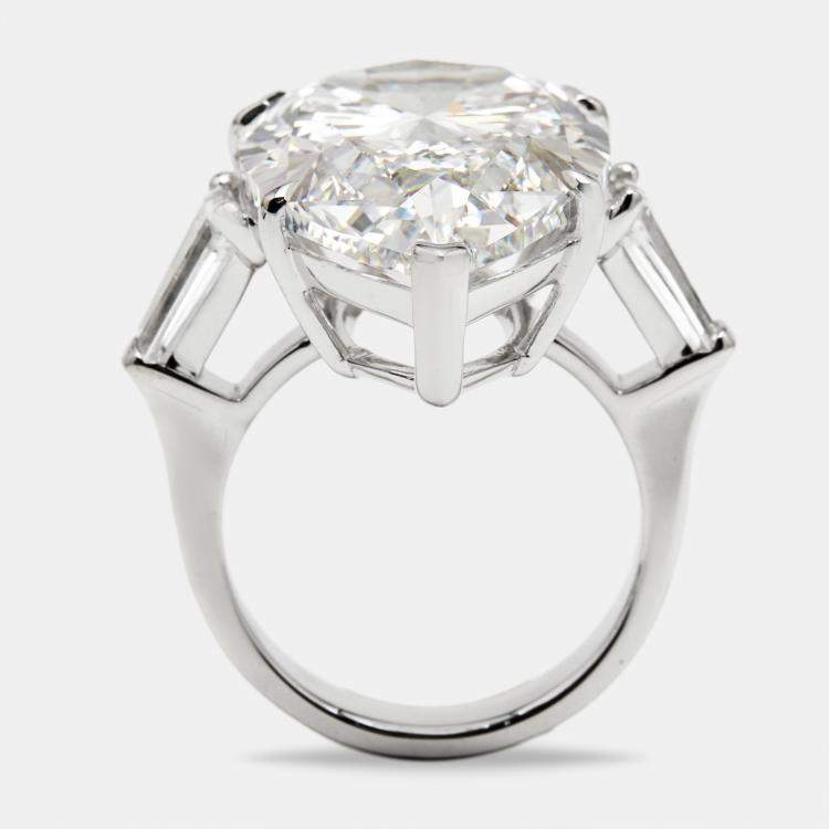 Pre Owned 16.00 cts Pear and Trapezoid Lab Grown Diamond 18k White Gold Ring Size 51