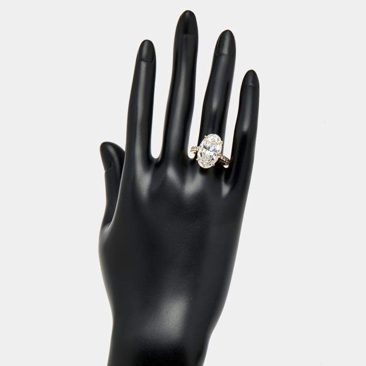 Pre Owned 8.5 cts Oval and Round Lab Grown Diamond 18k Yellow Gold Ring Size 52