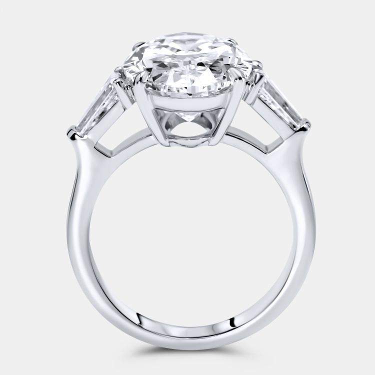Pre Owned 8 cts Oval and Trapezoid Lab Grown Diamond 18k White Gold Ring Size 52