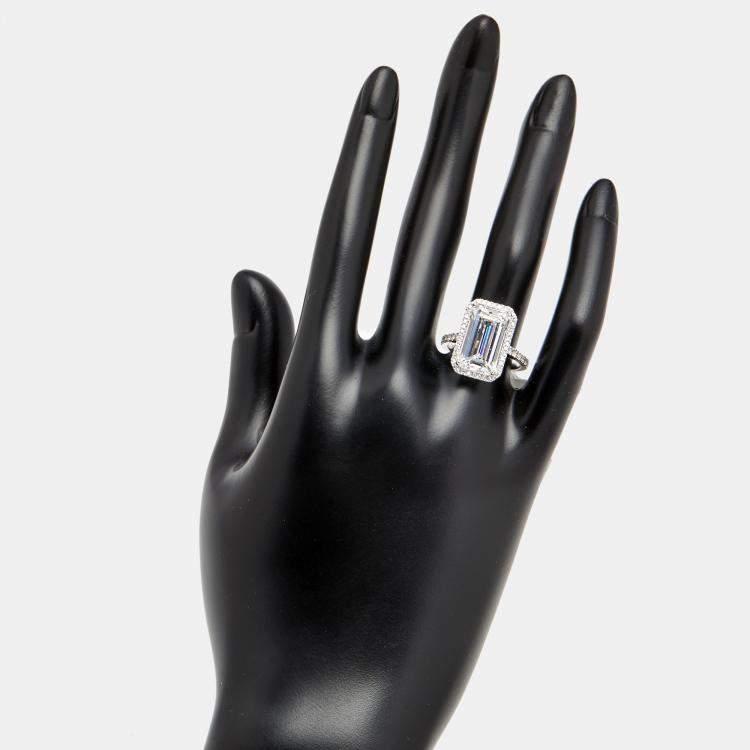 Pre Owned 7.59 cts Emerald Cut and Round Lab Grown Diamond 18k White Gold Ring Size 52