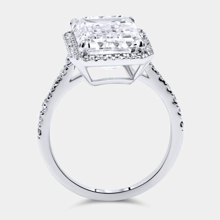 Pre Owned 7.59 cts Emerald Cut and Round Lab Grown Diamond 18k White Gold Ring Size 52