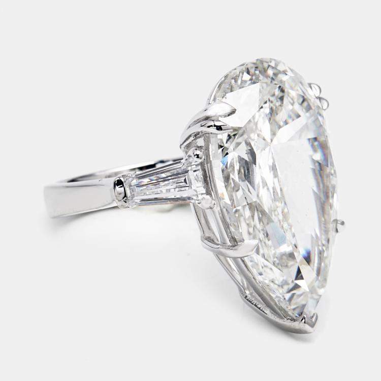 Pre Owned 16.00 cts Pear and Trapezoid Lab Grown Diamond 18k White Gold Ring Size 52