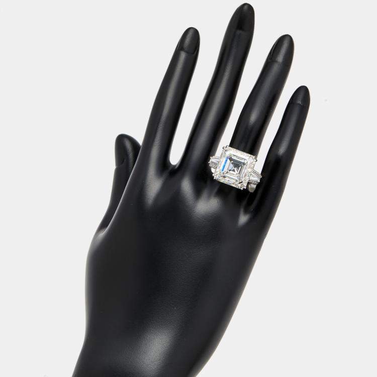 Pre Owned 23.2 cts Asscher, Trapezoid and Round Lab Grown Diamond 18k White Gold Ring Size 53