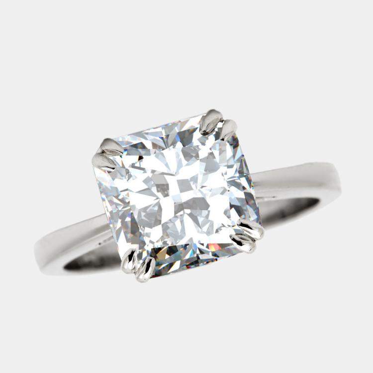 Pre Owned 5 cts Cushion Cut Lab Grown Diamond 18k White Gold Ring Size 52