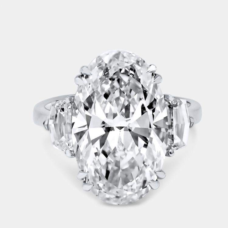 Pre Owned 8.99 cts Oval Brilliant Trapezoid Lab Grown Diamonds 18k White Gold Ring Size 51
