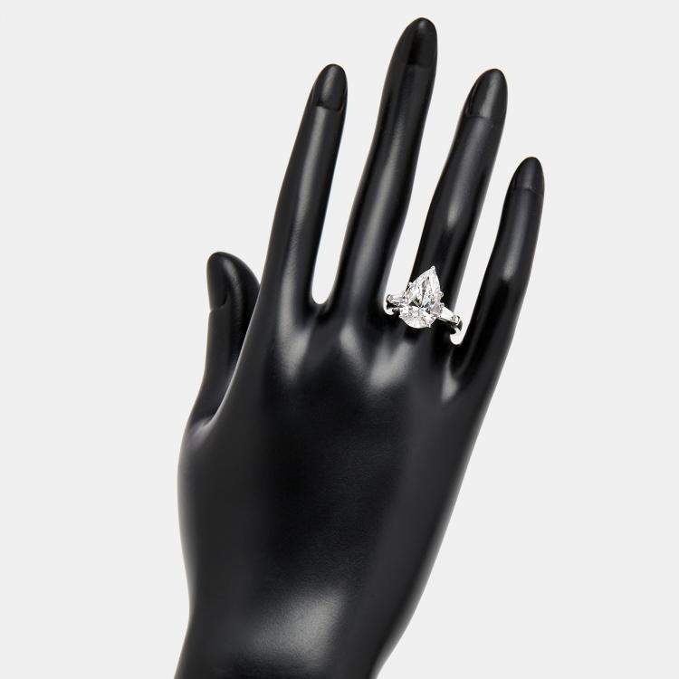 Pre Owned 5.50 cts Pear Brilliant and Trapezoid Lab Grown Diamonds 18k White Gold Ring Size 51