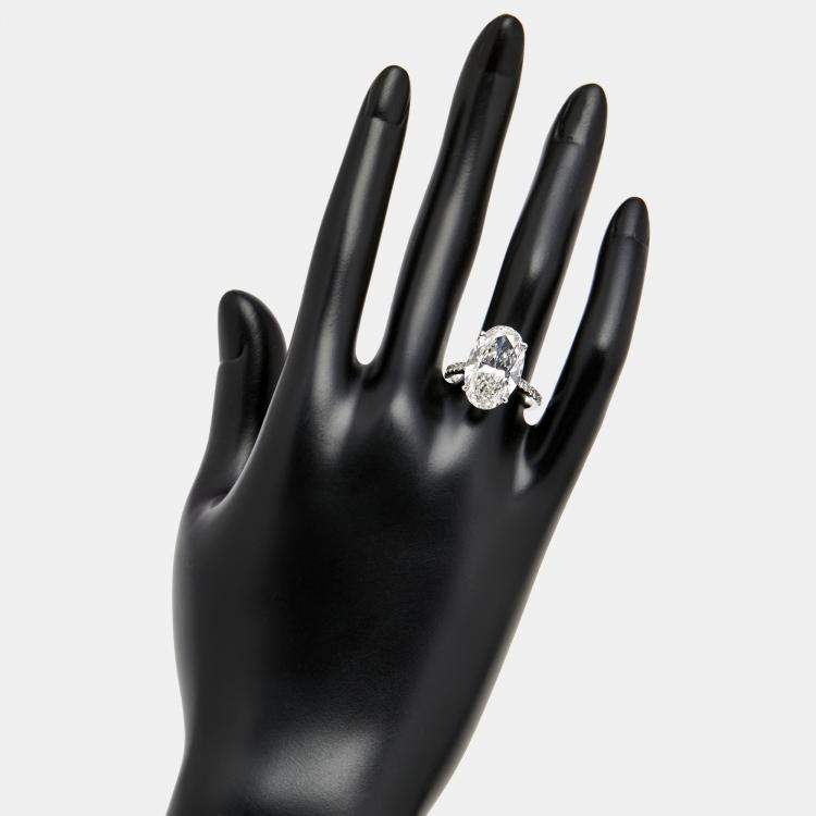 Pre Owned 8.40 cts Oval Brilliant and Round Lab Grown Diamonds 18k White Gold Ring Size 53