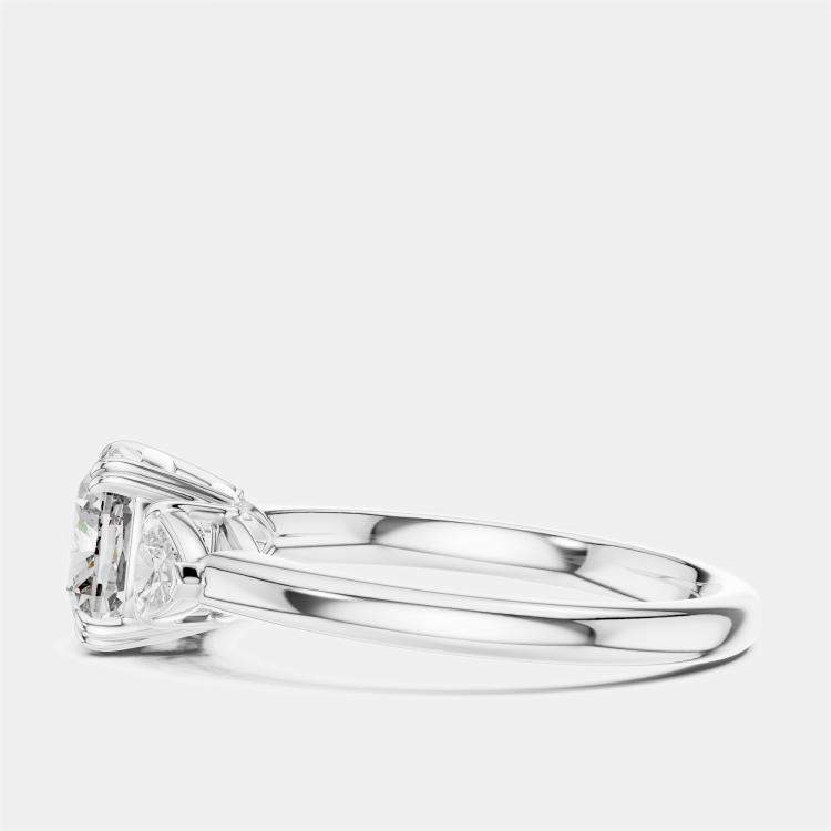 Pre Owned 2.00 cts Cushion & Triangle Cut 18k White Gold Lab Grown Diamond Ring Size 53