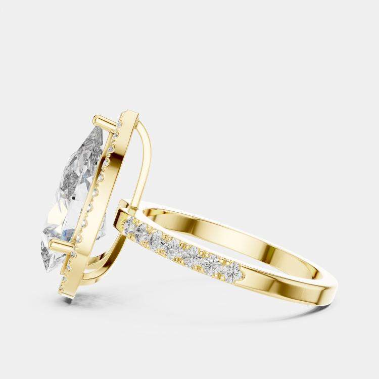 مملوكة مسبقًا 4.5 cts Round & Pear Cut 18k Yellow Gold Solitaire Lab Grown Diamond Halo Ring Size 53