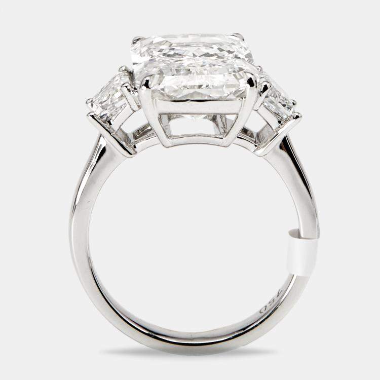 Pre Owned 8 cts Radiant and Trapezoid Lab Grown Diamonds 18k White Gold Ring Size 54