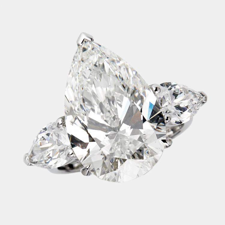 مملوكة مسبقًا 4.5 cts Triology Pear Brilliant Lab Grown Diamond 18k White Gold Ring Size 55