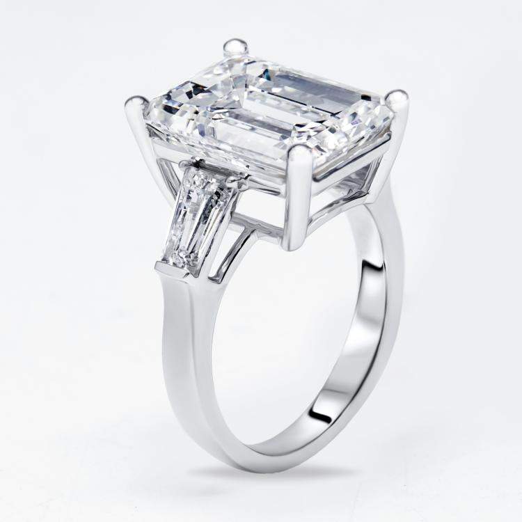 Pre Owned 10 cts Emerald Cut TrapEzoid Lab Grown Diamond 18k White Gold Ring Size 51
