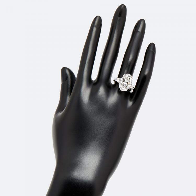 Pre Owned 8 cts Oval Trapezoid Lab Grown Diamond 18k White Gold Ring Size 53