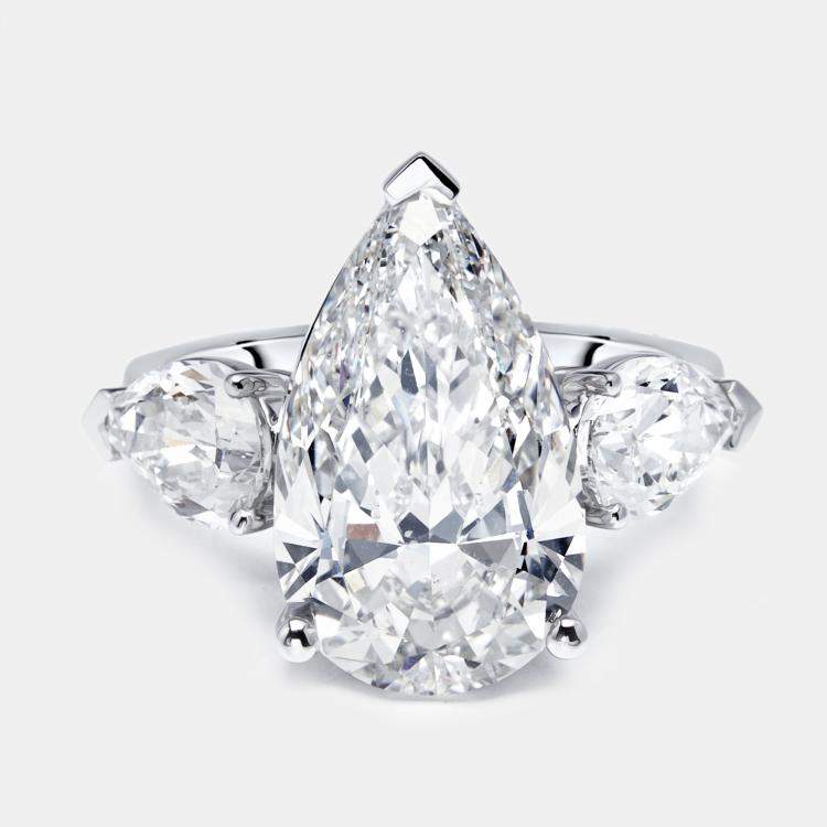 Pre Owned 9 cts Pear Lab Grown Diamond 18k White Gold Ring Size 53