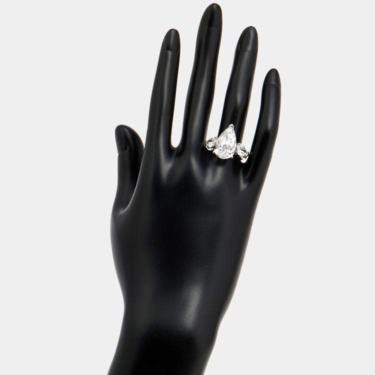 Pre Owned 9 cts Pear Lab Grown Diamond 18k White Gold Ring Size 53