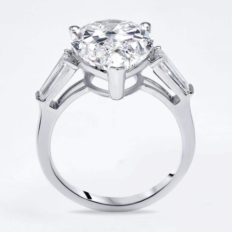 Pre Owned 8 cts Pear Trapezoid Lab Grown Diamond 18k White Gold Ring Size 54