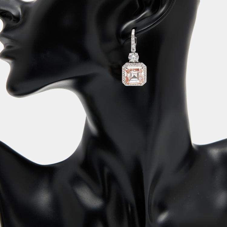 Pre Owned أقراط الماس مزروعة مختبرياً بقطع آشور دائري وردي 23.4 قيراط من الذهب الأبيض عيار 18