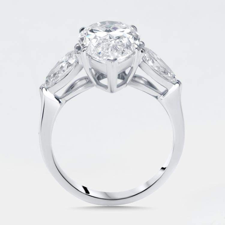 Pre Owned 4.5 cts Pear Lab Grown Diamonds 18k White Gold Ring Size 50