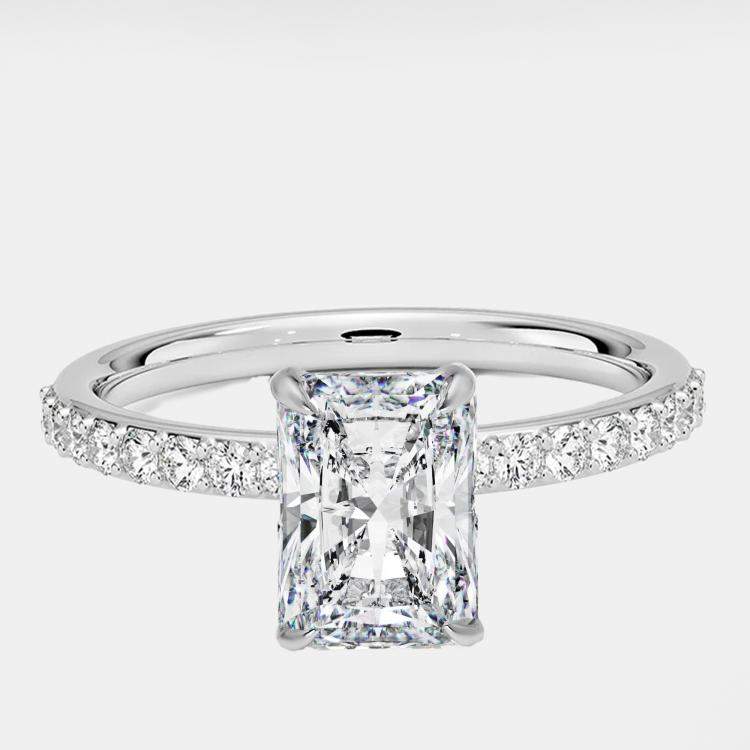 Pre Owned 1.8 cts Radiant, Round Lab Grown Diamonds 18k White Gold Ring Size 50