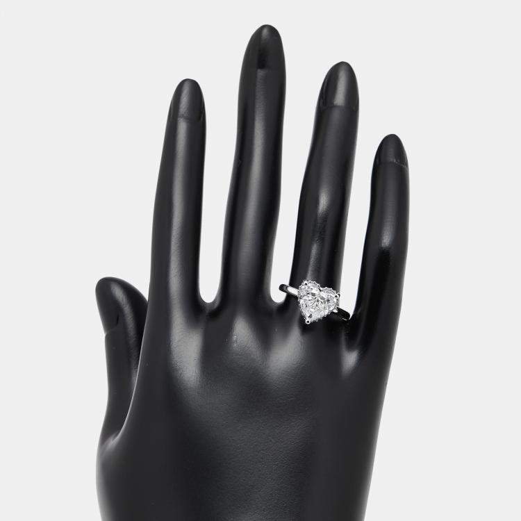 Pre Owned 3.1 cts Heart, Round Lab Grown Diamonds 18k White Gold Ring Size 51
