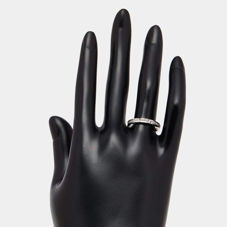 مملوكة مسبقًا 0.63 cts Round Lab Grown Diamonds 18k White Gold Ring Size 51