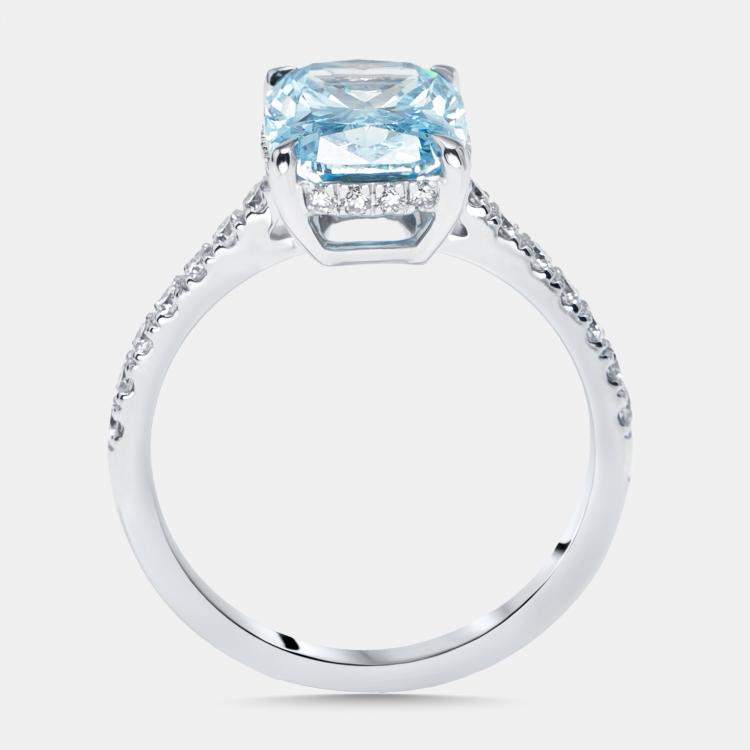 Pre Owned 3.4 cts Vivid Blue Radiant, Round Lab Grown Diamonds 18k White Gold Ring Size 52